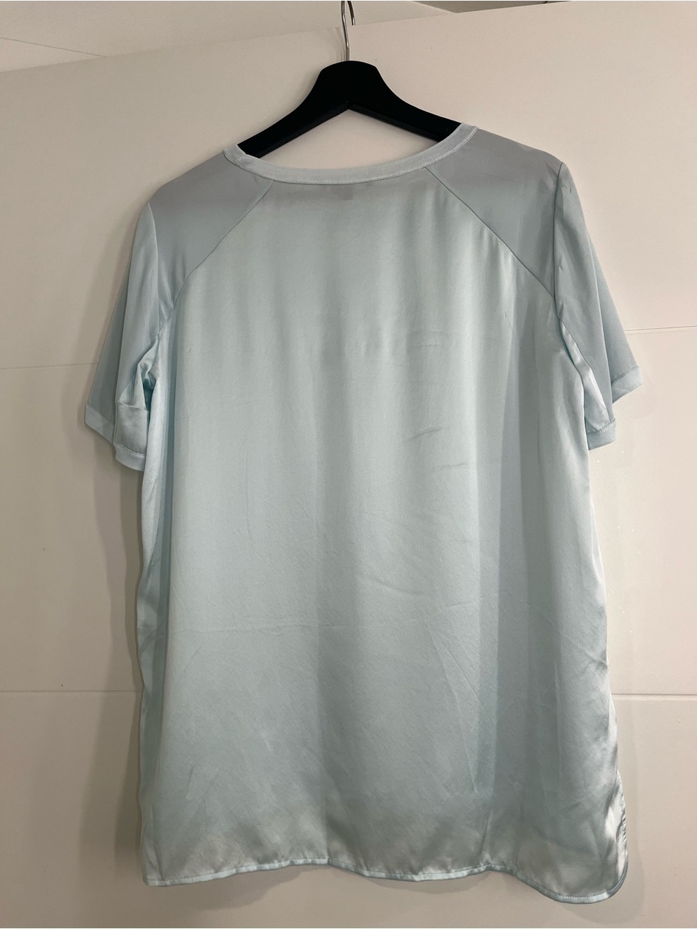 Vince 100% Silk Light Blue Short Sleeve Blouse Top Size Medium - Picture 5 of 6